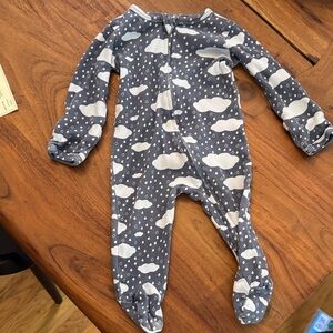 Kate Quinn Gray Cloud footie